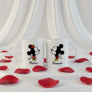 Conjunto de Canecas Personalizadas - Casal Apaixonado de Desenho Animado